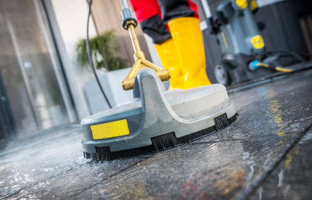 Garage Pressure Washing in Newton, IL